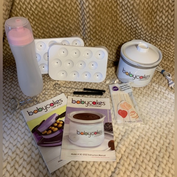 BabyCakes CakePop Kit - Picture 2 of 6